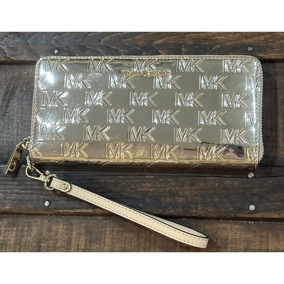 Michael Kors Rose Gold Metallic Embossed Continental Wallet Clutch Wristlet - Picture 1 of 9